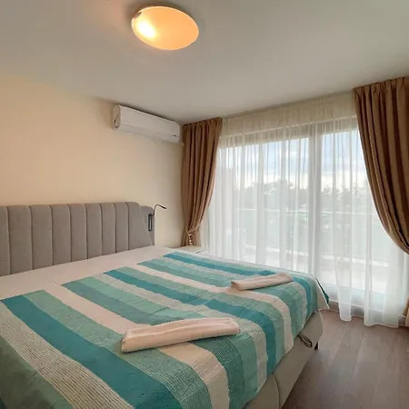 Lägenhet Stylish Only 200 M To The Beach In Peter House Free Parking Slăntjev Brjag